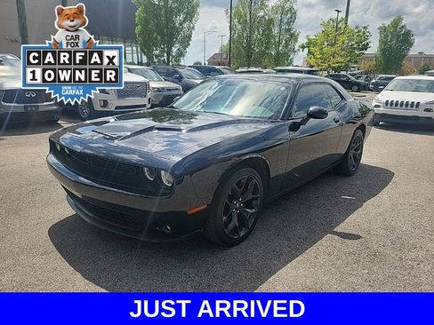 Used 2020 Dodge Challenger SXT w/ Blacktop Package image 1