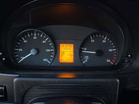 Used 2014 Freightliner Sprinter 3500 image 15