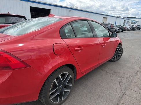 Used 2017 Volvo S60 T5 Dynamic AWD/4WD image 5