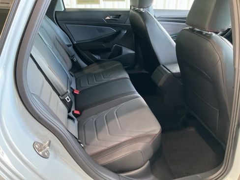 Used 2025 Volkswagen Jetta GLI Autobahn image 24