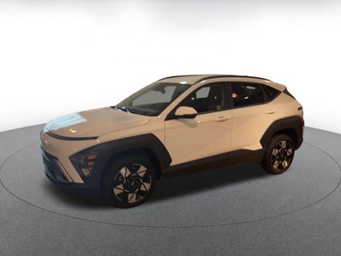 Used 2025 Hyundai Kona SEL image 8