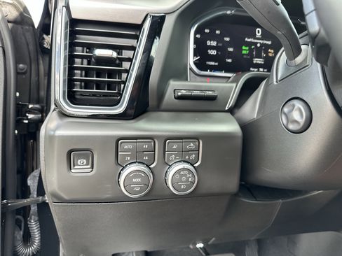 Used 2026 GMC Sierra 1500 Denali w/ Denali Reserve Package AWD/4WD image 35