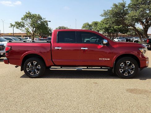 Used 2023 Nissan Titan Platinum Reserve w/ Moonroof Package AWD/4WD image 5