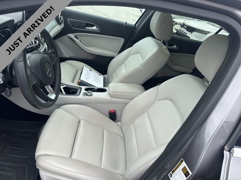 Used 2017 Mercedes-Benz GLA 250 4MATIC image 14