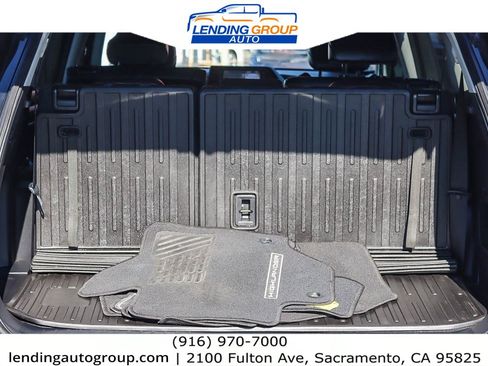 Used 2021 Toyota Highlander XLE image 32