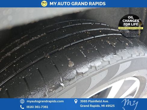 Used 2022 Volkswagen Taos SE image 34