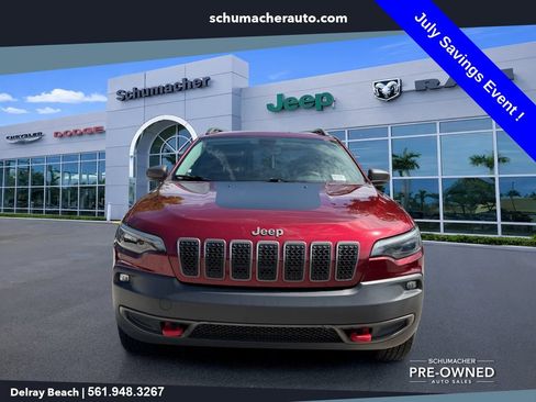 Used 2020 Jeep Cherokee Trailhawk w/ Cold Weather Group AWD/4WD image 2