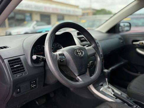 Used 2013 Toyota Corolla S FWD image 22