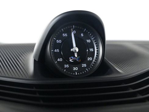 Used 2024 Porsche Taycan GTS image 22