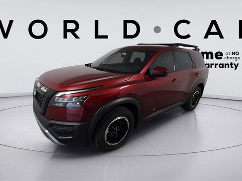 Used 2024 Nissan Pathfinder Rock Creek image 3