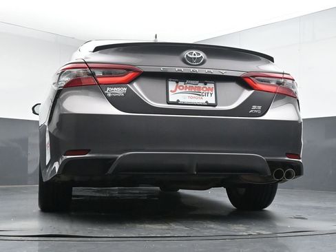 Used 2023 Toyota Camry SE image 33