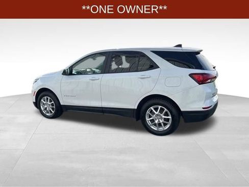 Used 2024 Chevrolet Equinox LS AWD/4WD image 4