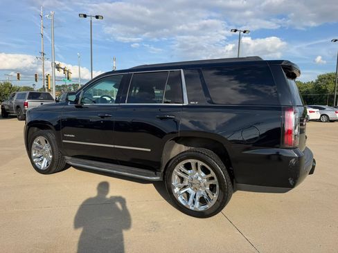 Used 2019 GMC Yukon SLT w/ Premium Edition AWD/4WD image 11