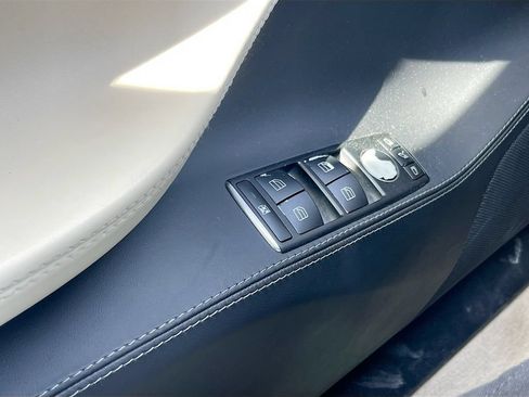 Used 2018 Tesla Model S 75D AWD/4WD image 17