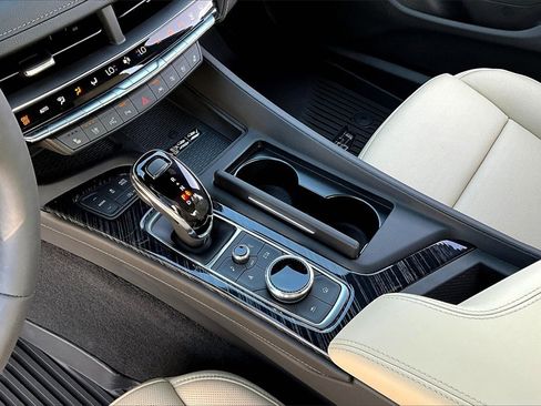 New 2026 Cadillac CT5 Premium Luxury image 8