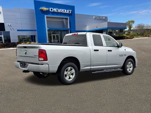 Used 2018 RAM 1500 Express AWD/4WD image 26