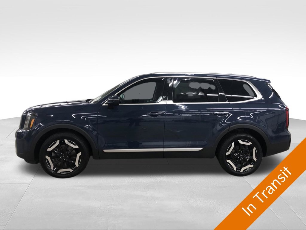 Certified 2023 Kia Telluride S AWD/4WD image 3