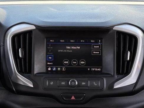 Used 2020 GMC Terrain SLE w/ Elevation Edition FWD image 17