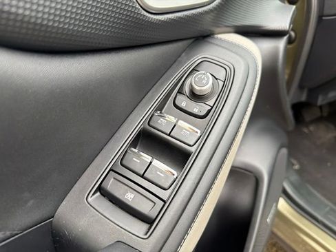 Used 2022 Subaru Forester Limited AWD/4WD image 16