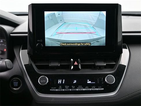 Used 2023 Toyota Corolla Cross LE image 12