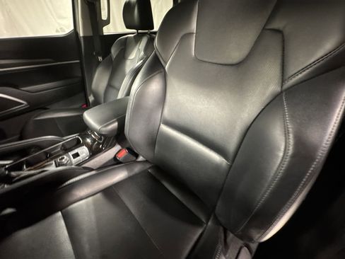 Used 2020 Kia Telluride LX image 18