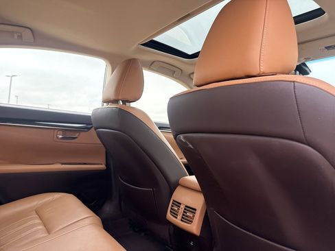 Used 2016 Lexus ES 350 image 25