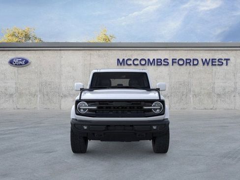 New 2025 Ford Bronco Outer Banks image 2