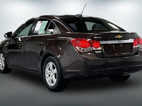Used 2015 Chevrolet Cruze LT FWD image 5