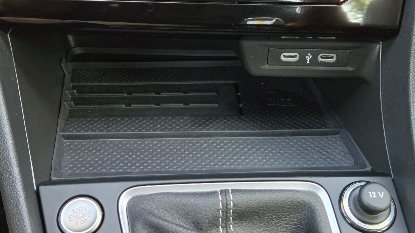 Certified 2026 Volkswagen Jetta SE FWD image 33