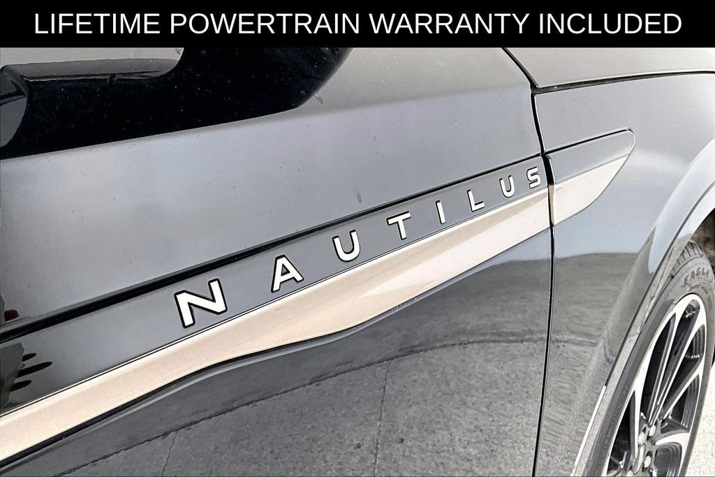 Used 2024 Lincoln Nautilus Black Label AWD/4WD image 40