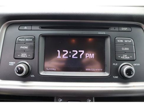 Used 2017 Kia Optima LX FWD image 12