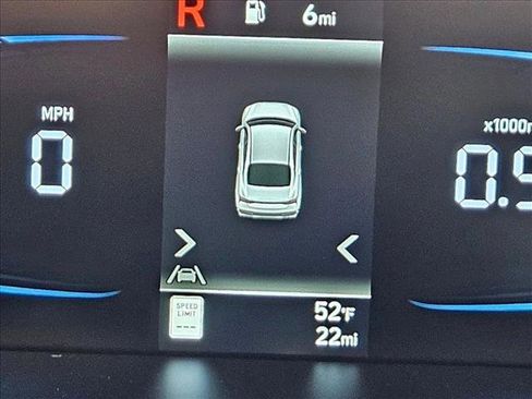 New 2026 Hyundai Elantra SEL Sport Premium image 16