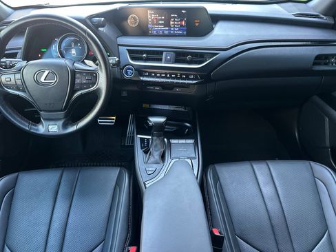 Certified 2022 Lexus UX 250h F Sport image 17