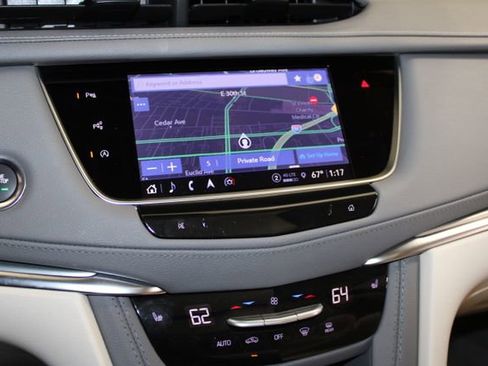 Certified 2025 Cadillac XT5 Premium Luxury w/ Technology Package AWD/4WD image 14