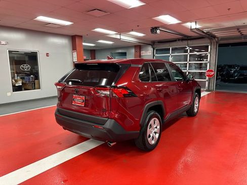 Certified 2025 Toyota RAV4 LE AWD/4WD image 4