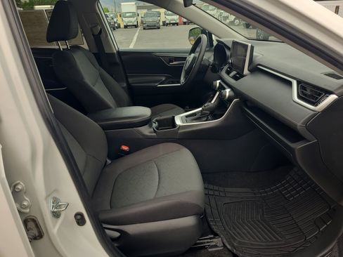 Used 2023 Toyota RAV4 XLE FWD image 29