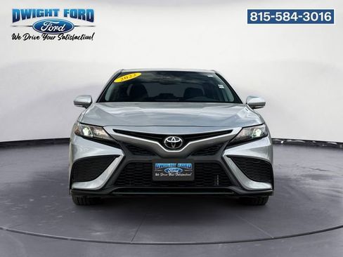 Used 2022 Toyota Camry SE w/ Cold Weather Package AWD/4WD image 8