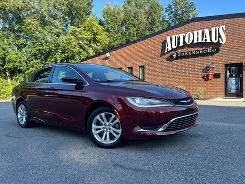 Used 2015 Chrysler 200 Limited w/ Convenience Group FWD image 28