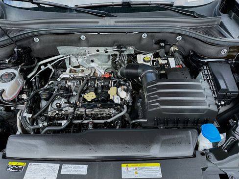 Used 2024 Volkswagen Atlas SE image 35