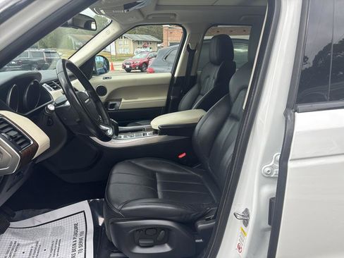 Used 2014 Land Rover Range Rover Sport HSE image 20