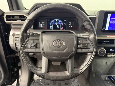 Used 2026 Toyota Tacoma SR5 AWD/4WD image 24