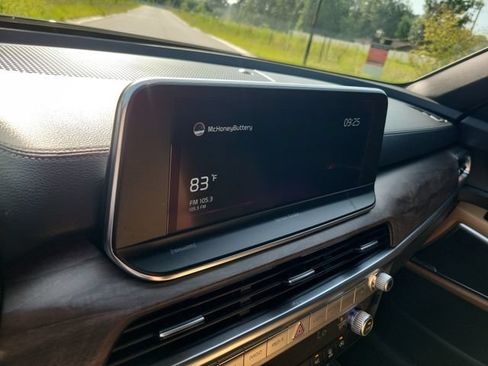 Used 2022 Kia Telluride SX w/ Towing Package FWD image 30