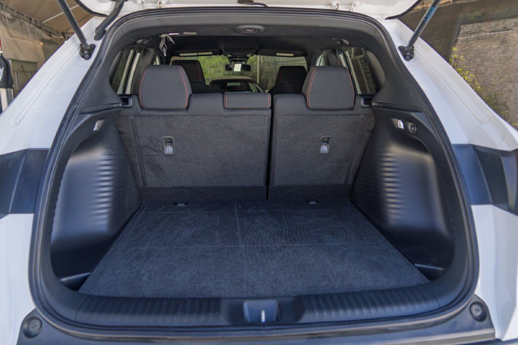 Used 2025 Honda HR-V Sport image 11