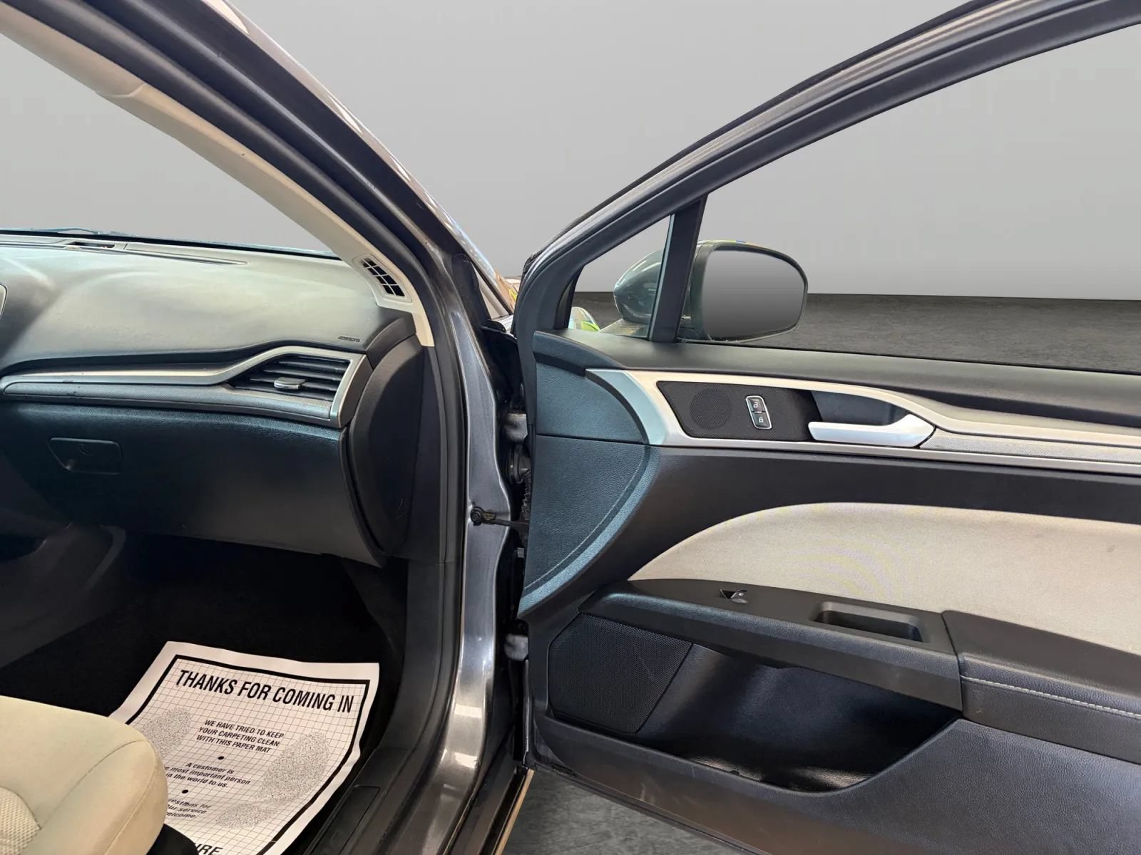 Used 2020 Ford Fusion S FWD image 19