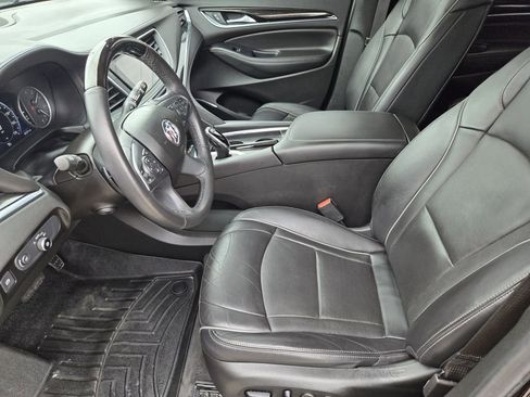 Used 2021 Buick Enclave Avenir w/ Avenir Technology Package FWD image 11