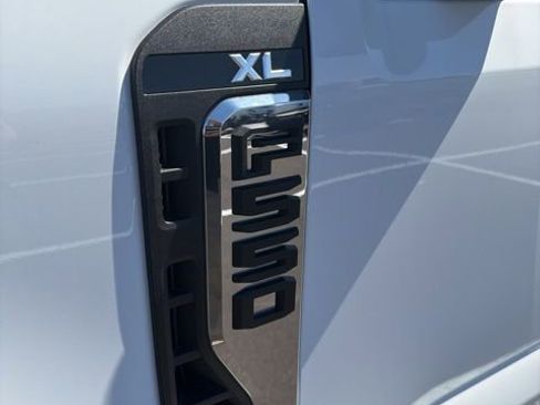 New 2026 Ford F550 2WD Regular Cab Super Duty image 9