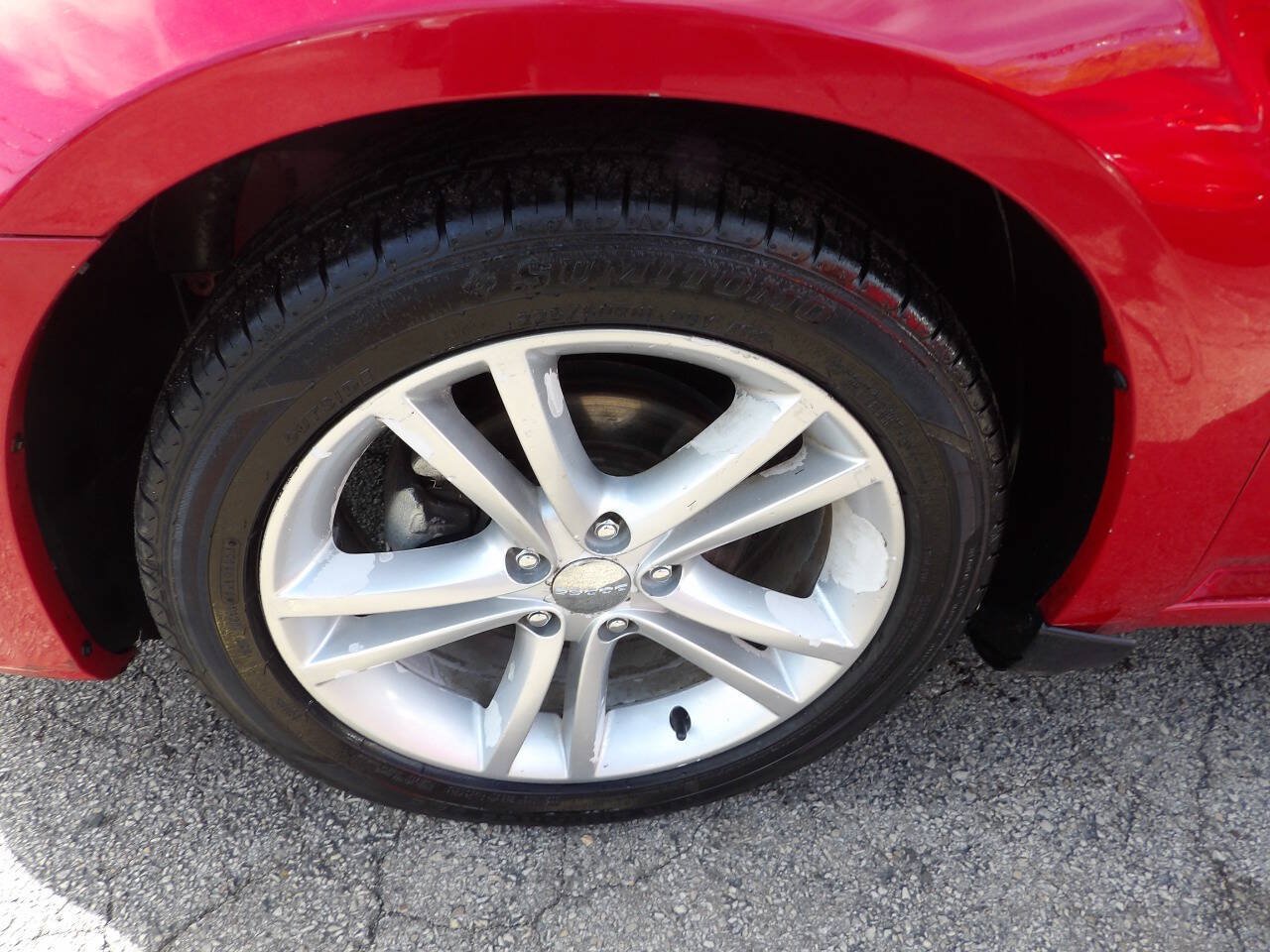 Used 2011 Dodge Avenger Heat FWD image 5