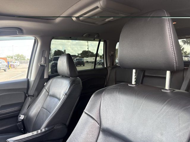 Used 2017 Honda Pilot Touring image 15