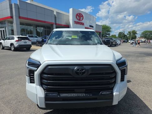 New 2026 Toyota Tundra Limited AWD/4WD image 2