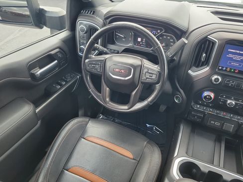 Used 2022 GMC Sierra 2500 AT4 AWD/4WD image 15